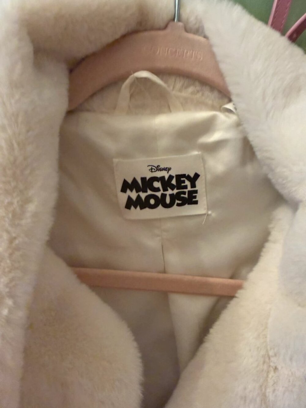 Disney Mickey xl white fur jacket coat embroidered - Picture 8 of 9